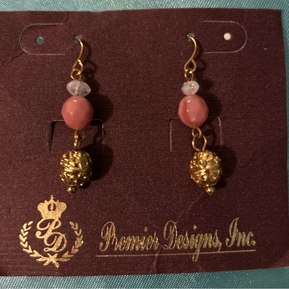 Premiere design earrings